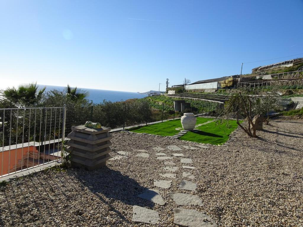 Villetta Sole Mare Santo Stefano al Mare Exterior foto